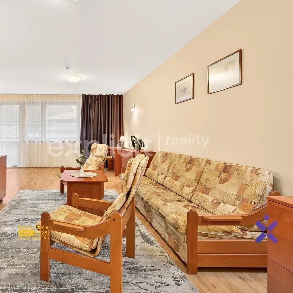 Wohnzimmer; tageslicht, moderner stil