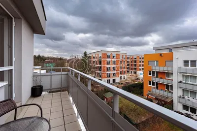 Balkon; manzara, fayans zemin