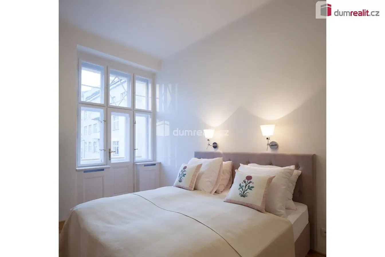 Schlafzimmer; tageslicht, moderner stil