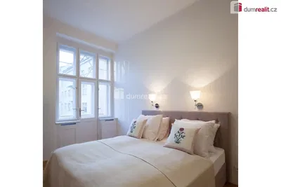 Schlafzimmer; tageslicht, moderner stil