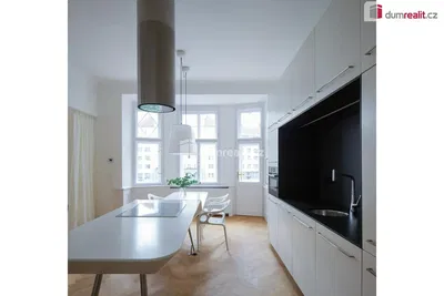 Küche; küchengeräte, tageslicht, moderner stil