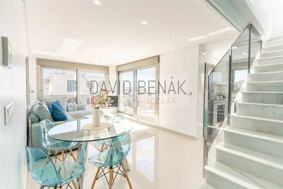 Wohnzimmer; blick, tageslicht, moderner stil