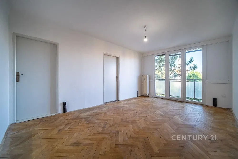 Wohnzimmer; holzboden, tageslicht, blick