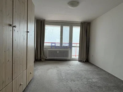 Chambre; parquet, lumière naturelle, style moderne