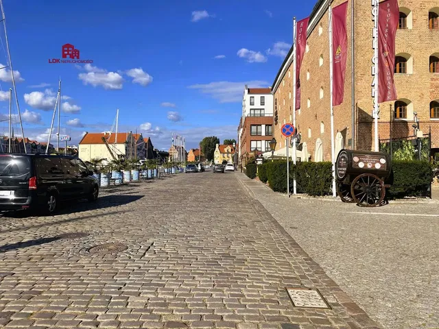 Maison et environs; vue