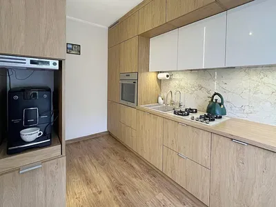 Kuchyně; kuchyňské spotřebiče, přirozené světlo