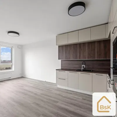 Küche; blick, holzboden, moderner stil, renoviert, tageslicht, küchengeräte