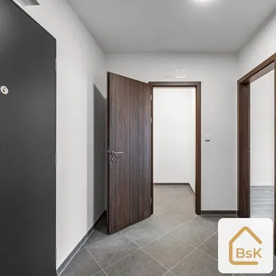 Garderobe; fliesenboden, sicherheit