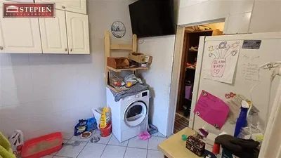 Kuchyně; nutná rekonstrukce