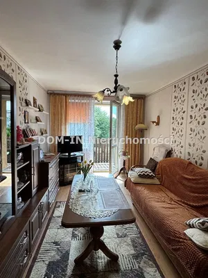 Obývací pokoj; rustikální styl, přirozené světlo