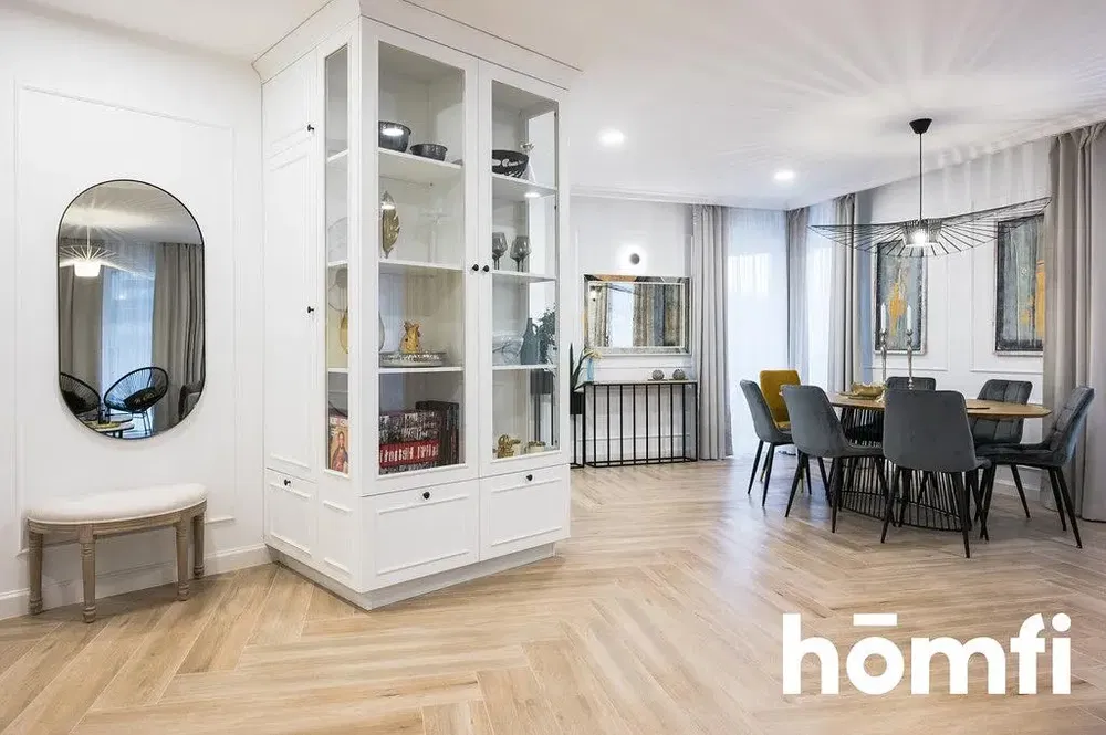 Wohnzimmer; moderner stil, holzboden, tageslicht, renoviert