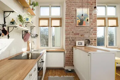 Kuhinja; pogled, prirodno svjetlo