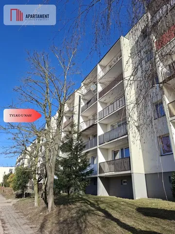 Maison et environs; vue