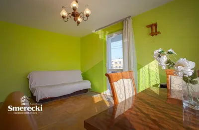 Salon; lumière naturelle, parquet