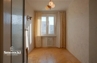 Chambre; parquet, lumière naturelle