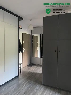 Vestiaire; parquet, rénové
