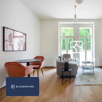 Salon; vue, parquet, lumière naturelle, style moderne