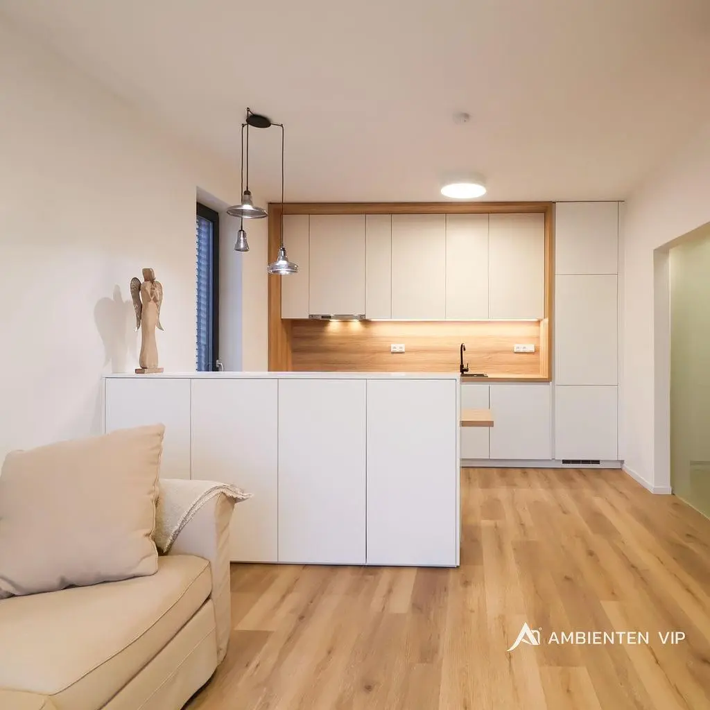 Küche; holzboden, moderner stil, tageslicht, renoviert