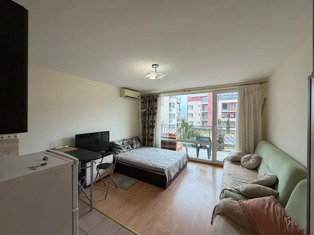Living room; view, natural light
