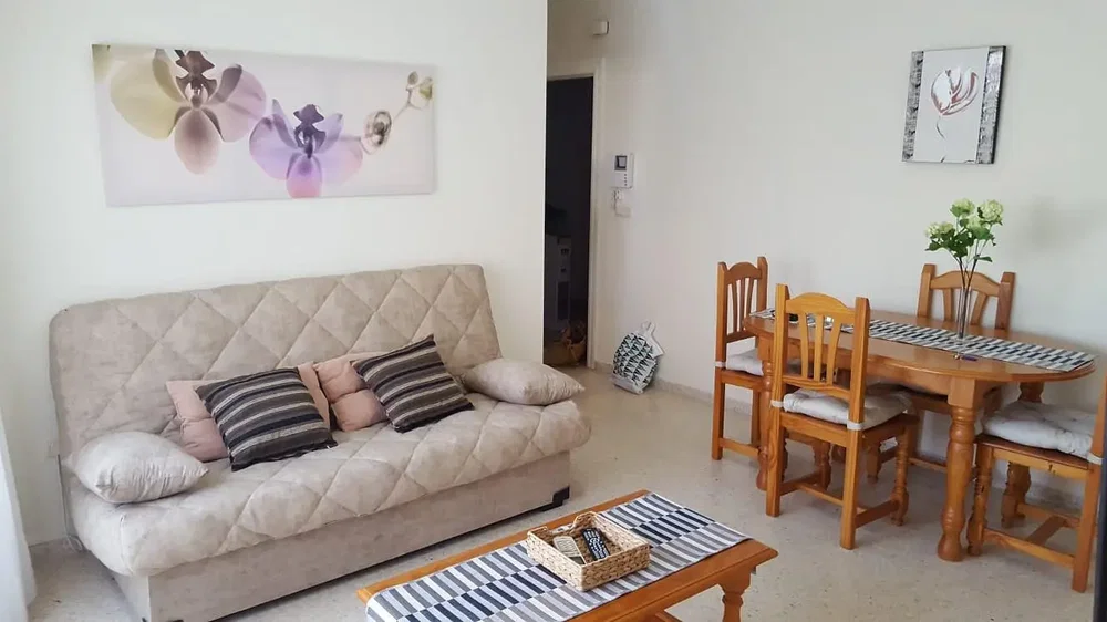 Wohnzimmer; tageslicht, moderner stil