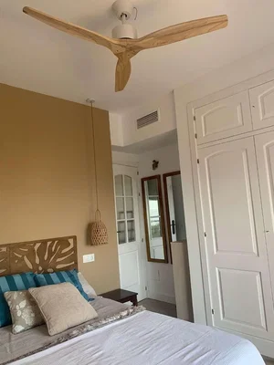 Schlafzimmer; tageslicht, moderner stil