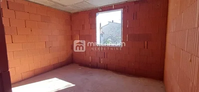 أخرى; يحتاج إلى تجديد, ضوء طبيعي
