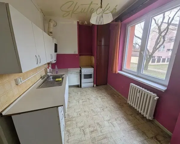 Kitchen; tile floor, needs renovation, kitchen appliances