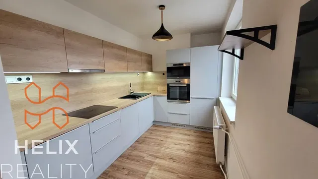 Cocina; electrodomésticos, renovado, luz natural, estilo moderno