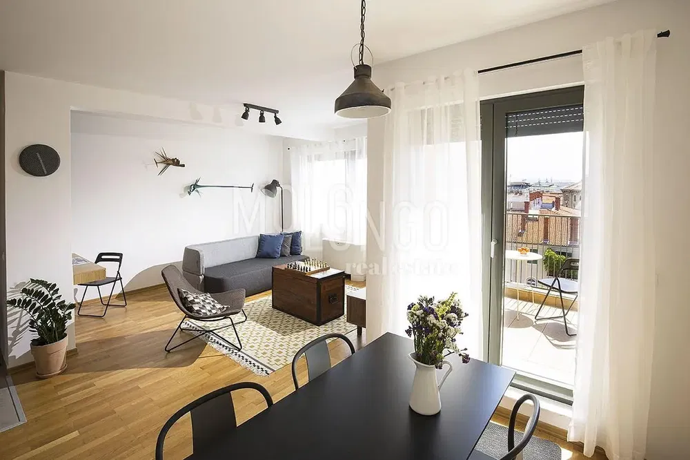 Wohnzimmer; blick, tageslicht, moderner stil