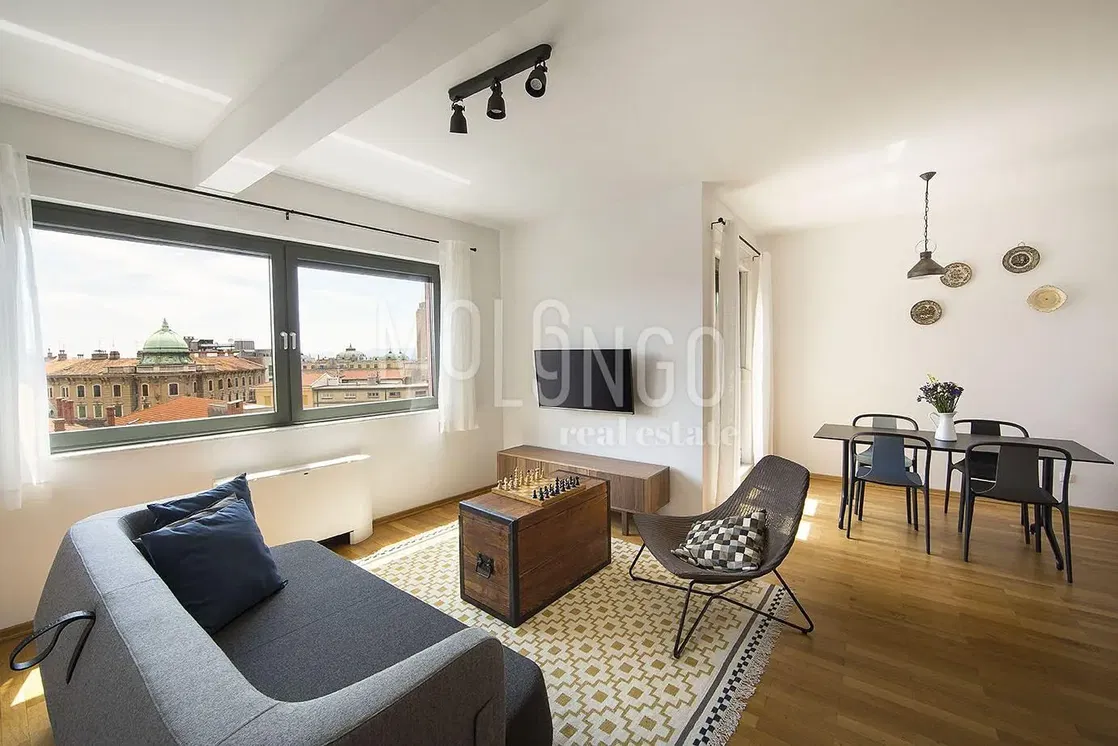 Wohnzimmer; blick, holzboden, tageslicht, moderner stil