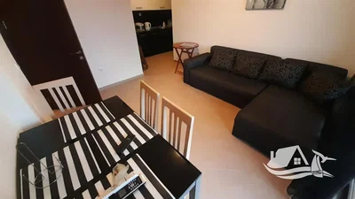 Living room; modern style, tile floor