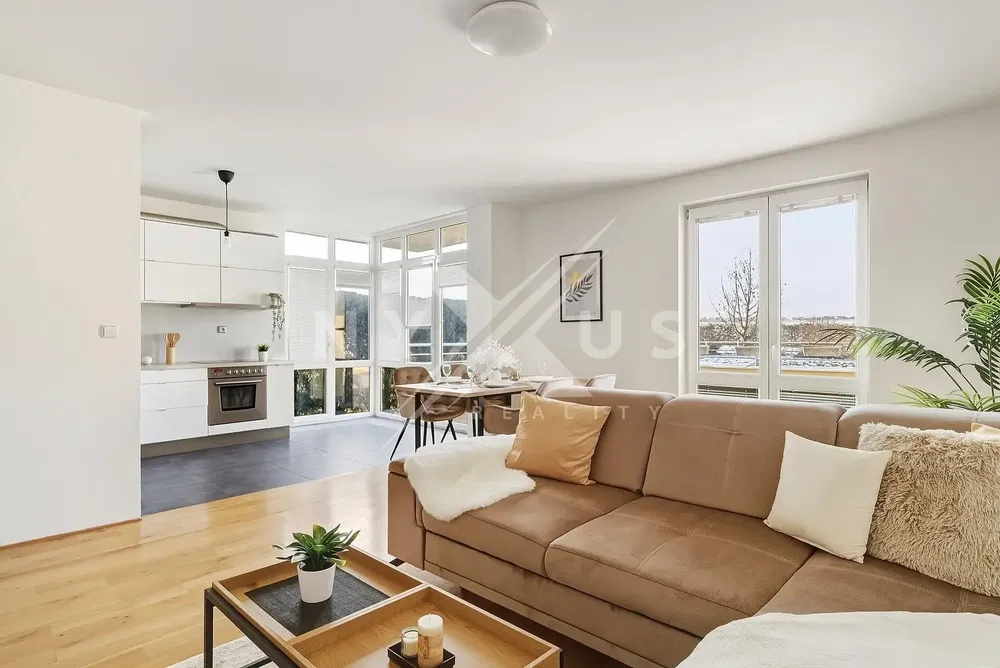 Wohnzimmer; blick, tageslicht, moderner stil