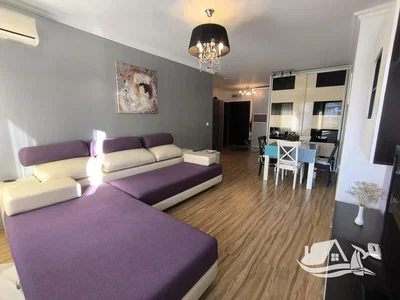 Wohnzimmer; tageslicht, moderner stil