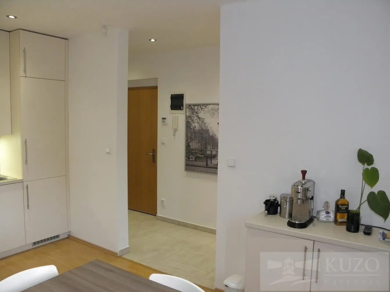 Küche; moderner stil, renoviert, tageslicht