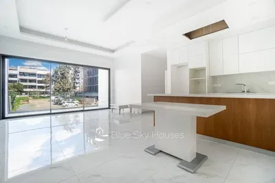 Küche; blick, küchengeräte, tageslicht, moderner stil