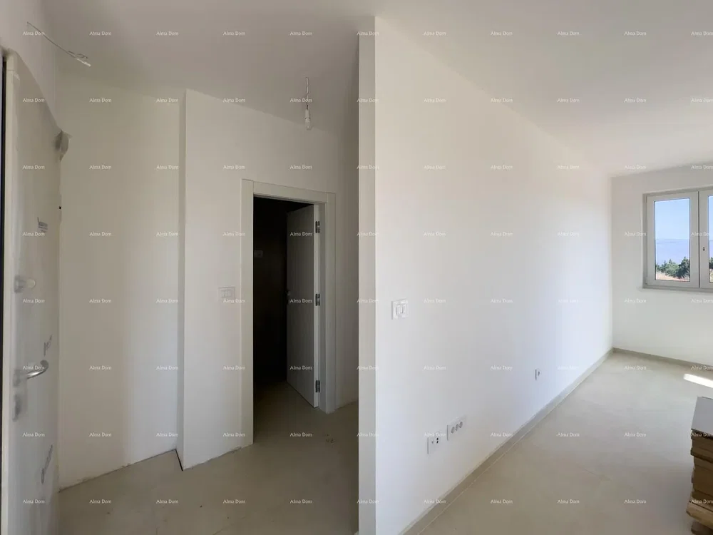 Ložnice; přirozené světlo, nutná rekonstrukce