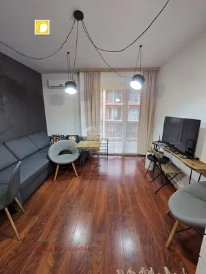 Wohnzimmer; blick, tageslicht, moderner stil