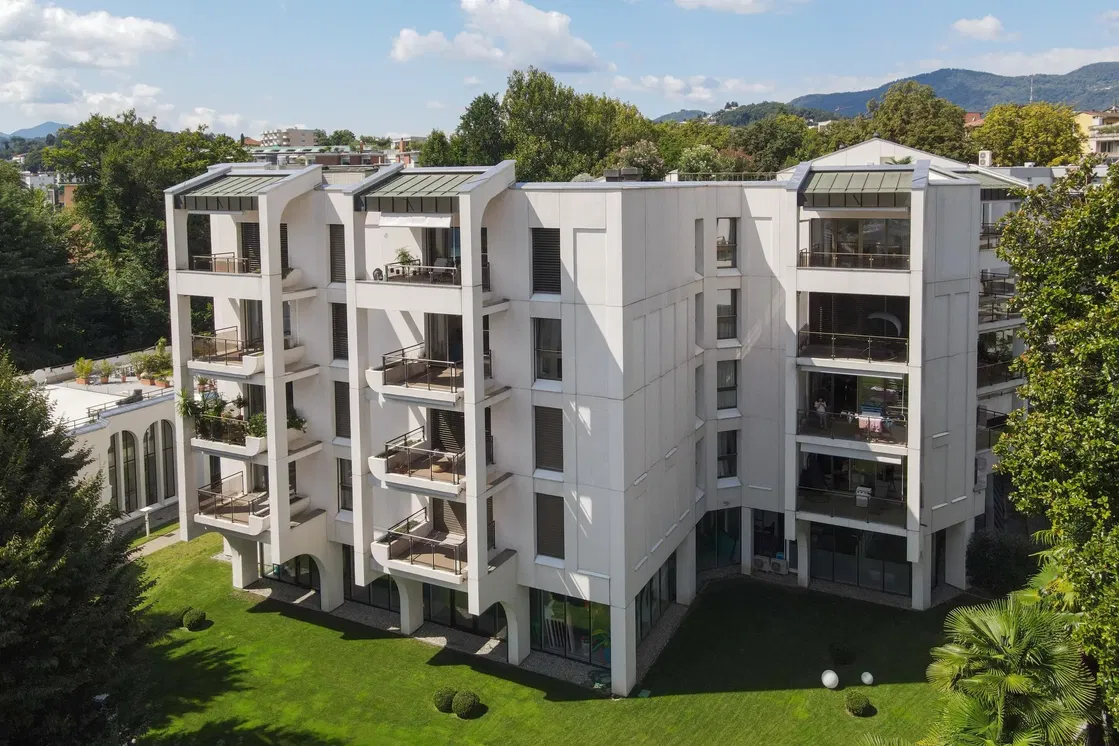 Maison et environs; vue