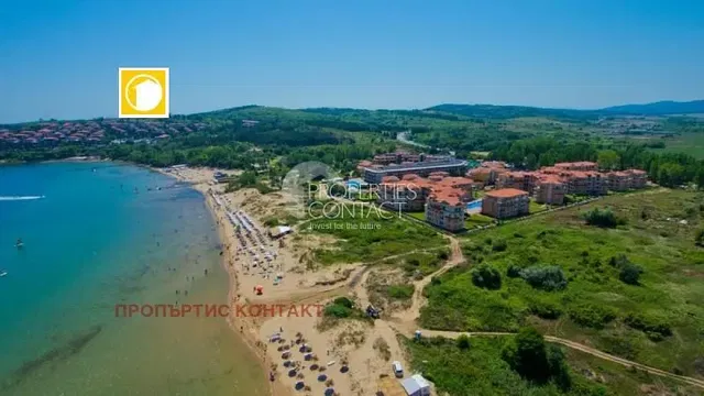 Хол