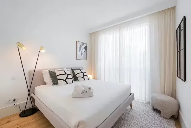Quarto; luz natural, estilo moderno