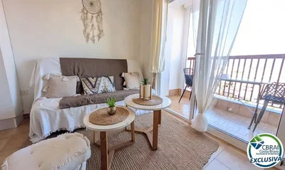 Camera da letto; luce naturale, stile moderno