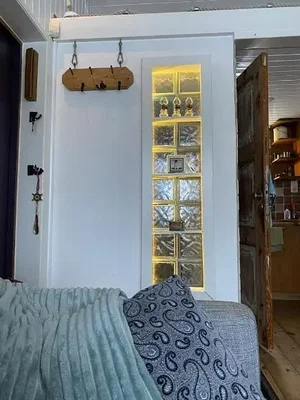 Wohnzimmer; tageslicht, rustikaler stil