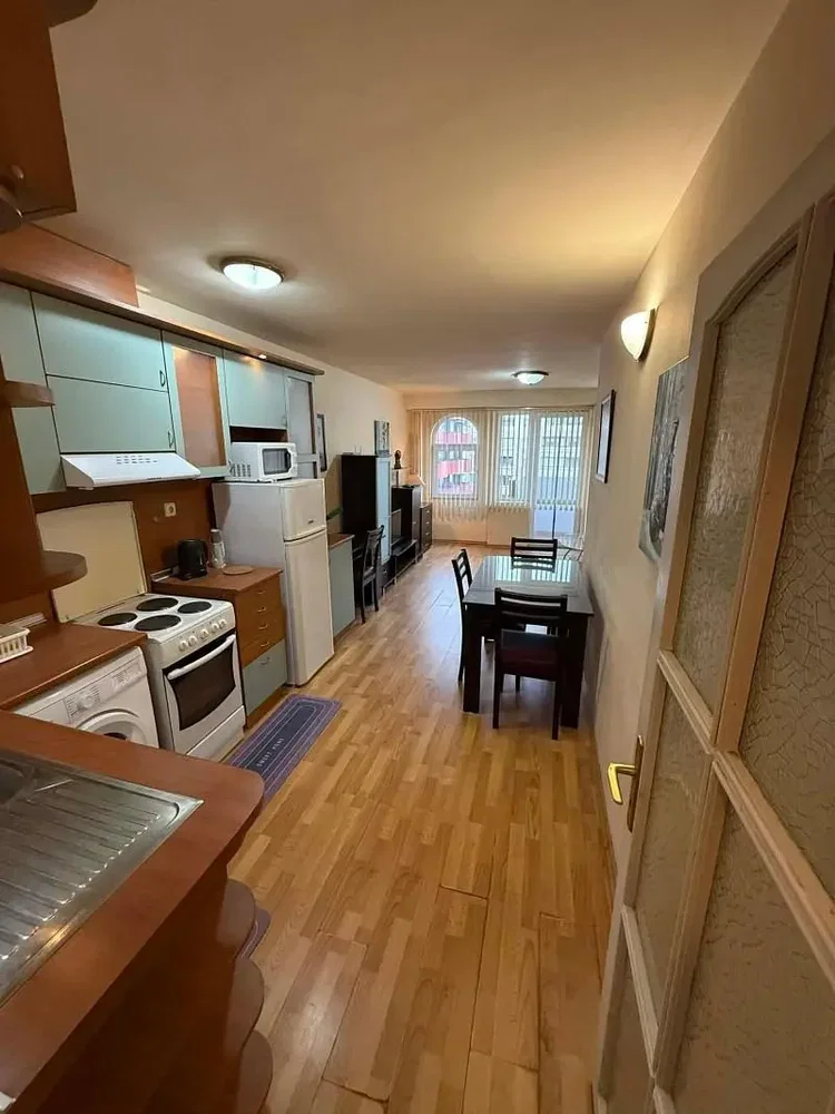 Mutfak; mutfak aletleri, doğal ışık