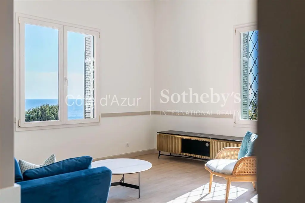 Oturma odası; manzara, doğal ışık, modern stil