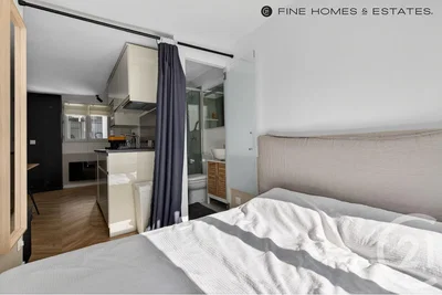 غرفة نوم; ضوء طبيعي