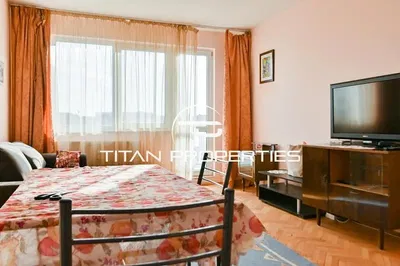 Wohnzimmer; tageslicht, moderner stil