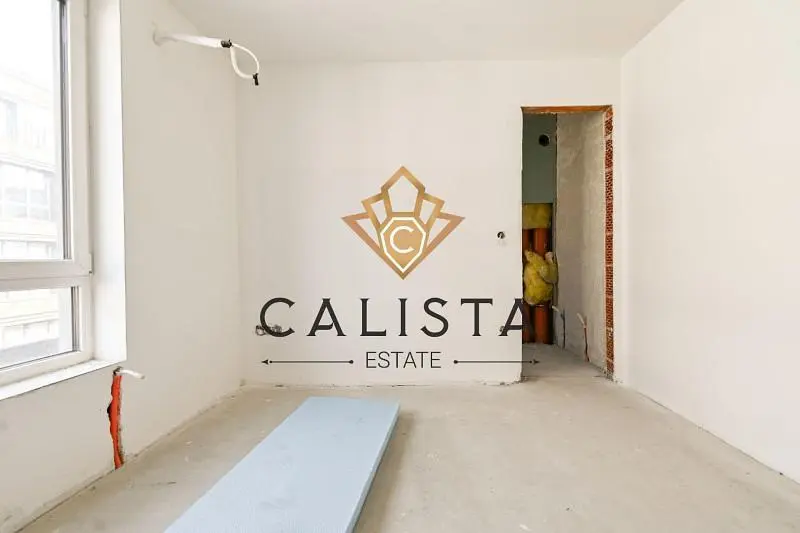 Ostatní; nutná rekonstrukce, přirozené světlo
