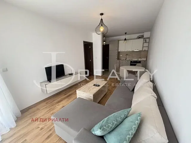 Salón; vista, suelo de madera, luz natural, estilo moderno