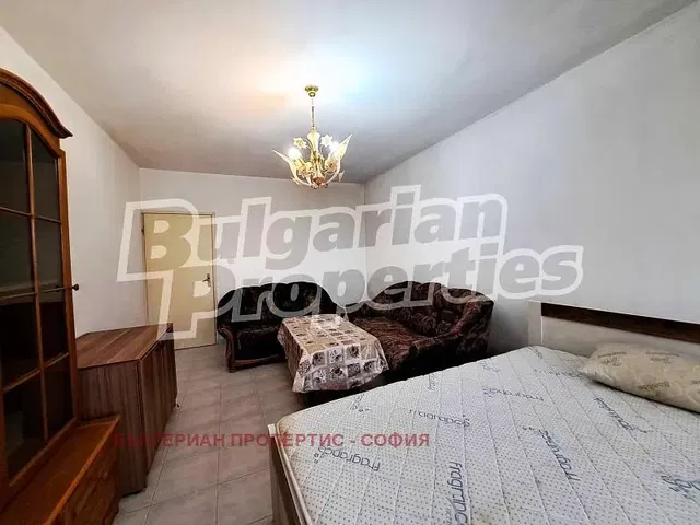 Camera da letto; luce naturale