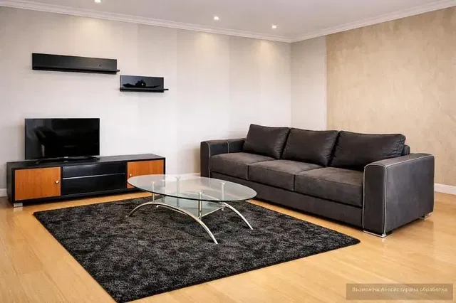 Wohnzimmer; holzboden, tageslicht, moderner stil